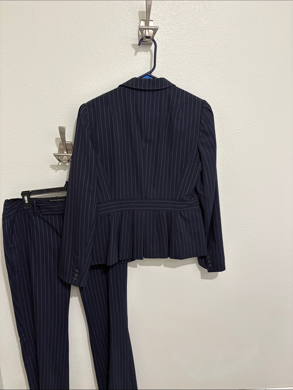Banana Republic Navy Pinstripe Suit Blazer & Trousers - Picture 10 of 10